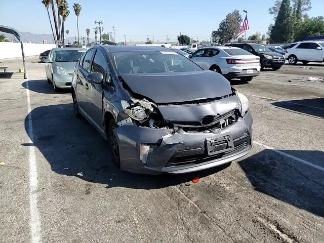 2014 Toyota Prius - Image 11