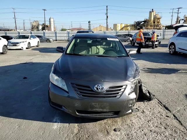 2009 Toyota Camry - Image 11