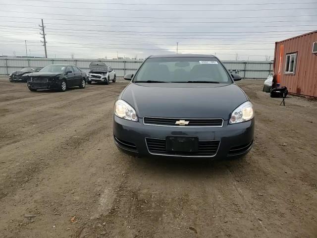 2009 Chevrolet Impala - Image 11