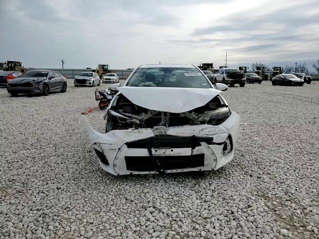 2017 Toyota Corolla - Image 10
