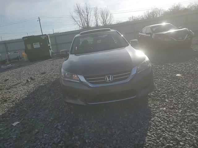 2015 Honda Accord - Image 11