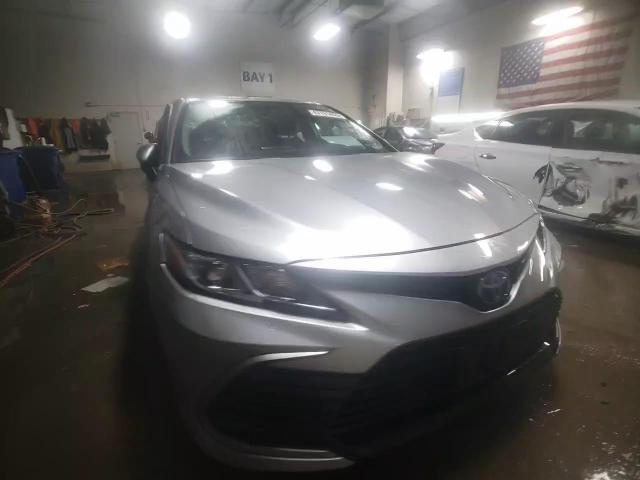 2024 Toyota Camry - Image 13