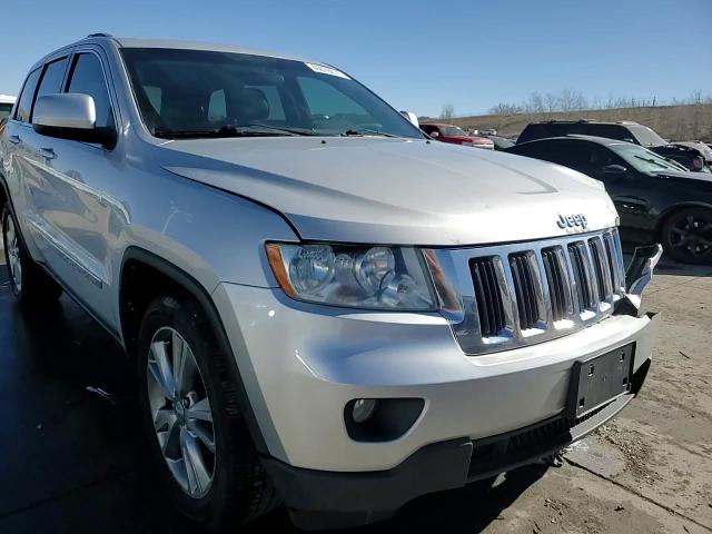 2013 Jeep Grand Cherokee - Image 14