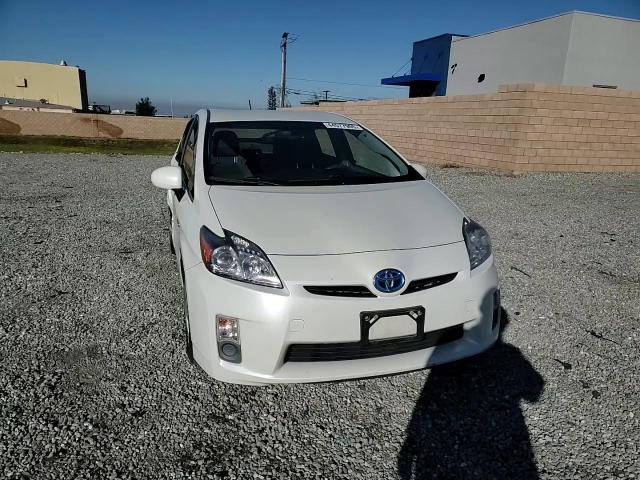 2011 Toyota Prius - Image 11