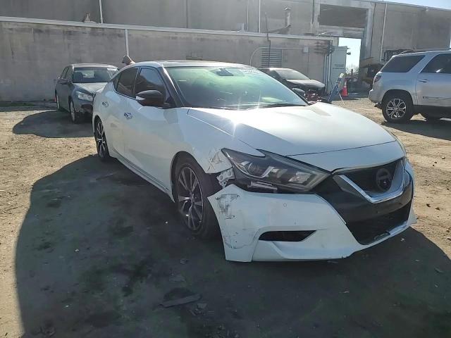 2017 Nissan Maxima - Image 10