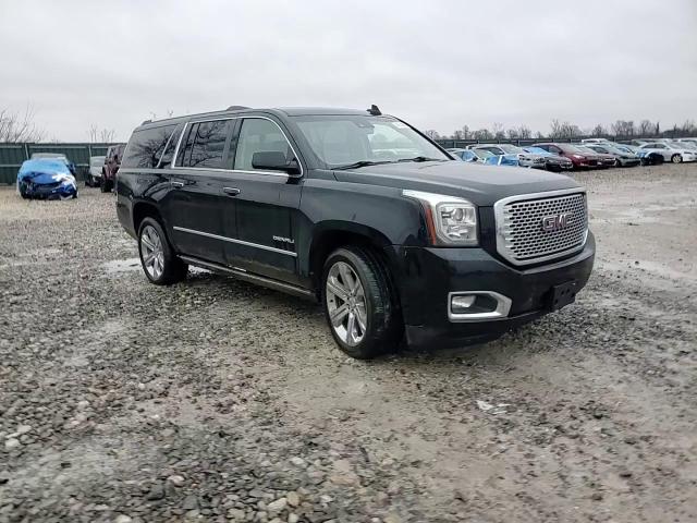 2017 GMC Yukon - Image 12