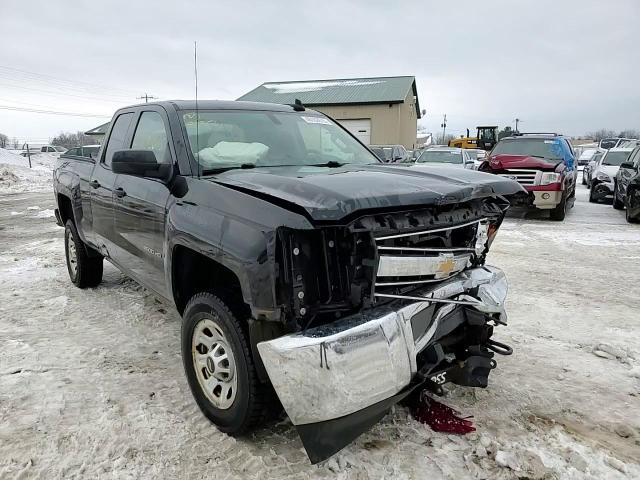 2015 Chevrolet Silverado - Image 11