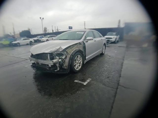 2016 Lincoln MKZ - Image 11