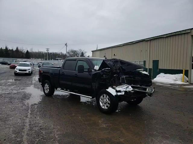 2014 Chevrolet Silverado - Image 13