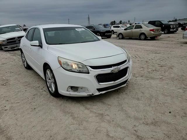 2015 Chevrolet Malibu - Image 11
