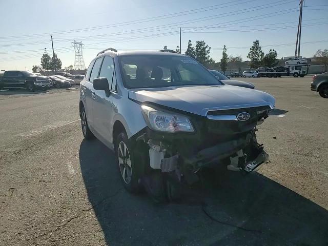 2018 Subaru Forester - Image 11