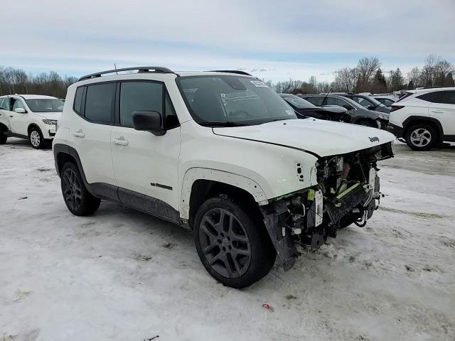 2021 Jeep Renegade - Image 15