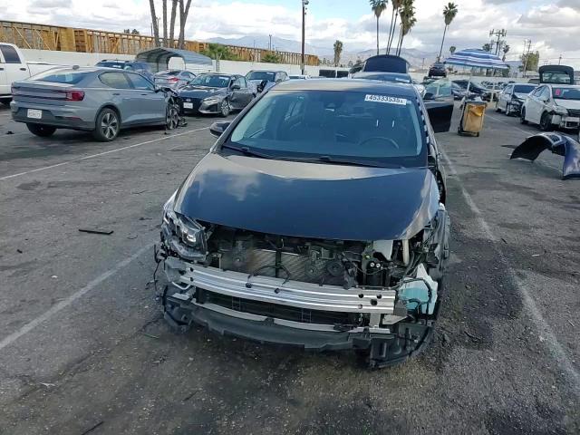 2021 Toyota Prius - Image 10