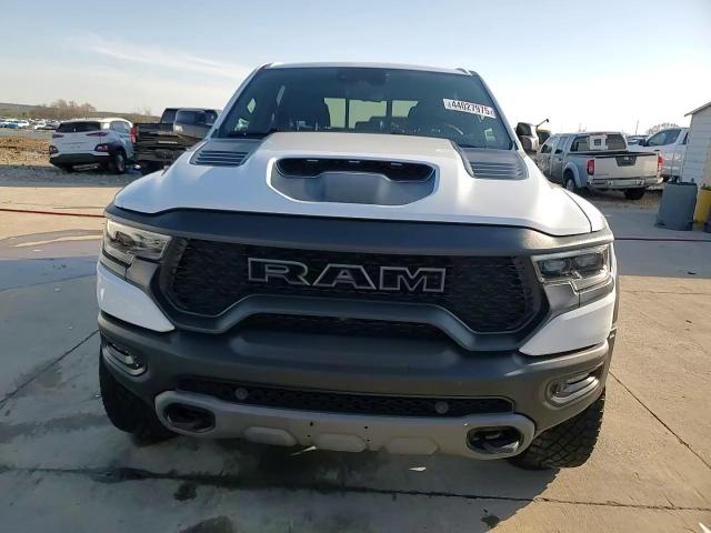 2022 RAM 1500 - Image 13