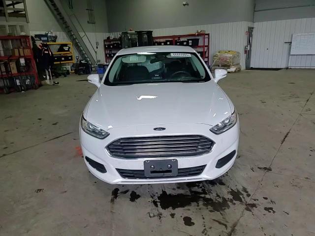 2016 Ford Fusion - Image 11
