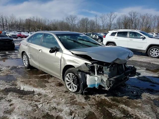 2017 Toyota Camry - Image 11
