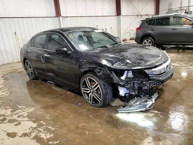 2017 Honda Accord - Image 13