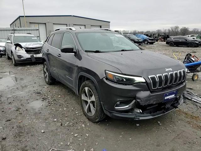 2019 Jeep Grand Cherokee - Image 12