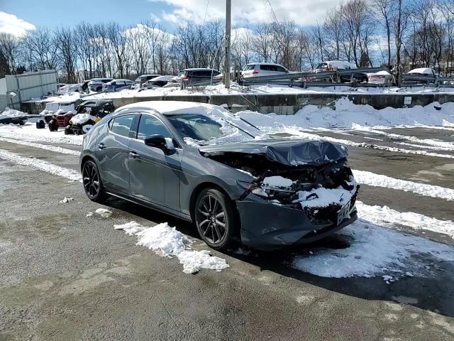 2021 Mazda 3 - Image 11