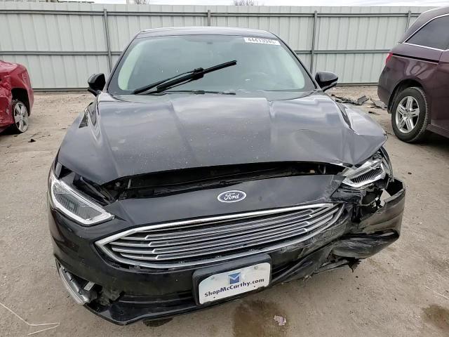 2017 Ford Fusion - Image 11