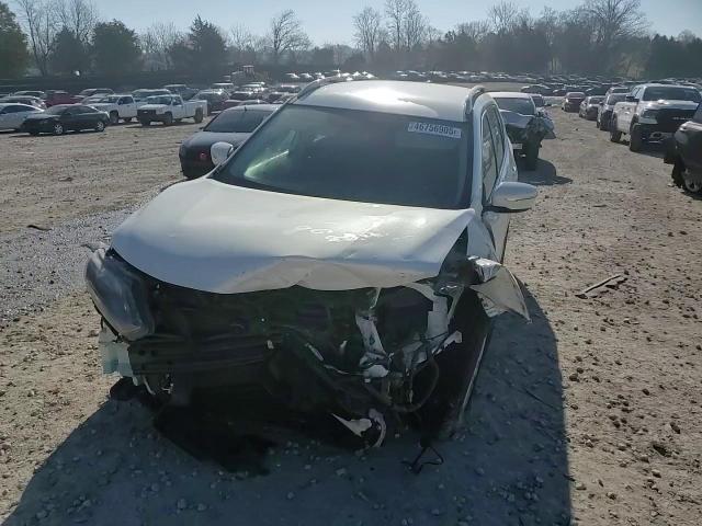 2014 Nissan Rogue - Image 12