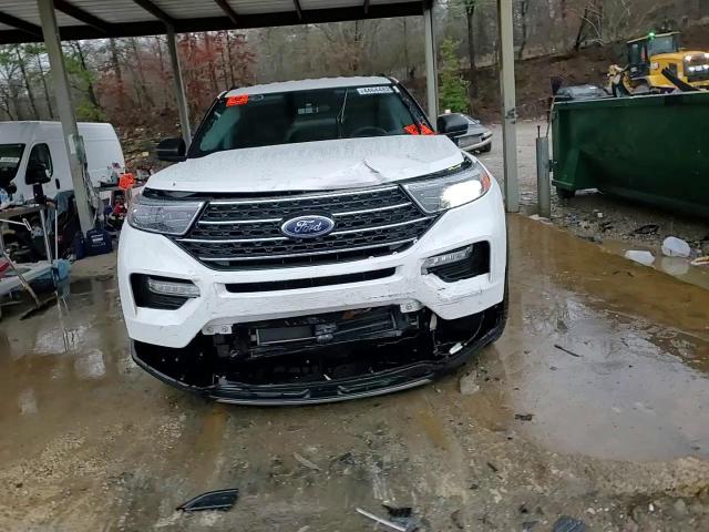 2023 Ford Explorer - Image 10