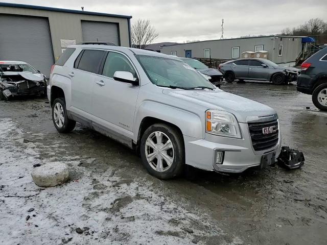 2017 GMC Terrain - Image 12