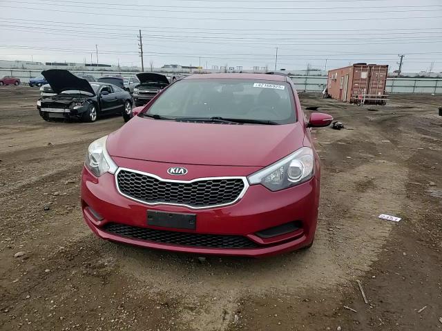 2016 Kia Forte - Image 10
