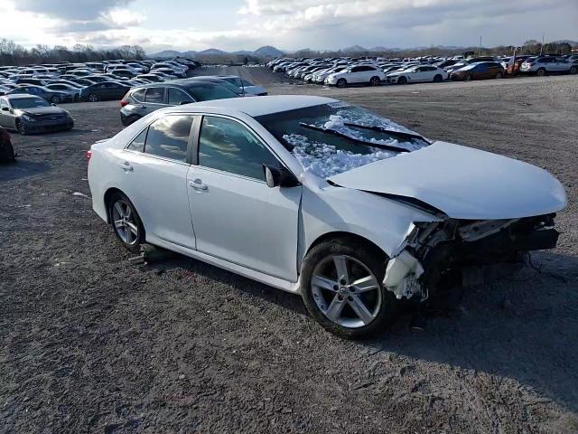 2012 Toyota Camry - Image 10