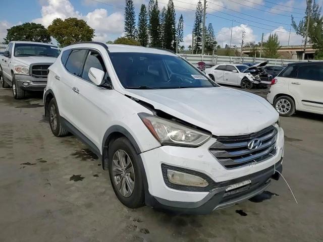 2013 Hyundai Santa Fe - Image 11