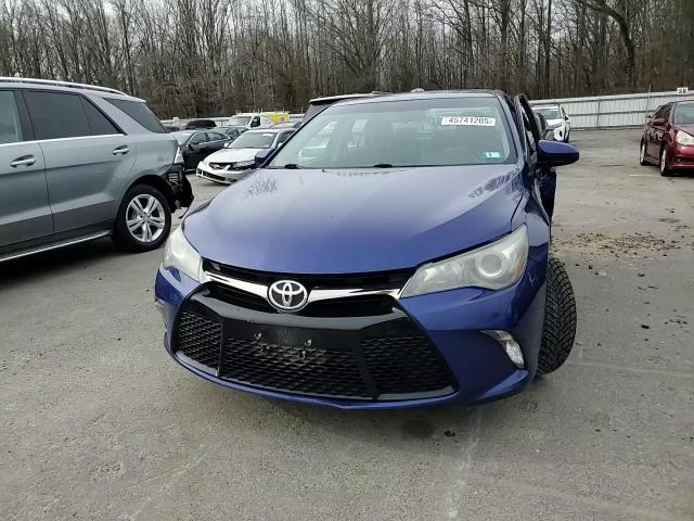 2015 Toyota Camry - Image 11