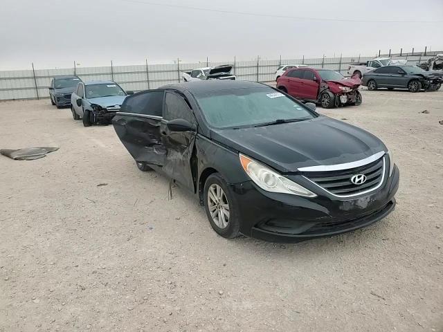 2014 Hyundai Sonata - Image 10