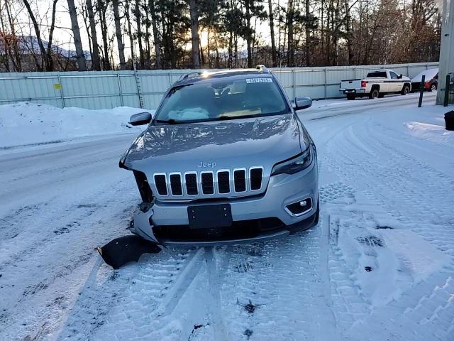 2019 Jeep Grand Cherokee - Image 11
