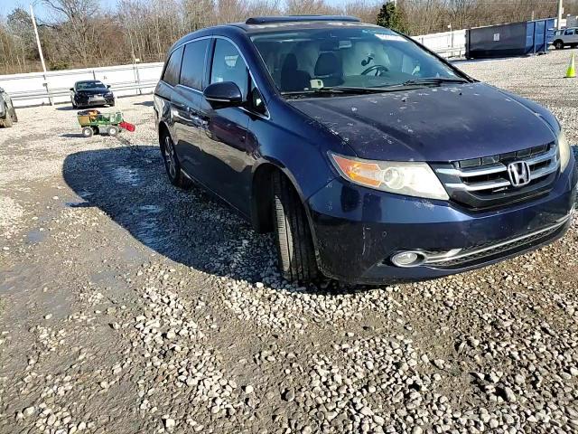 2015 Honda Odyssey - Image 12