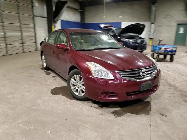 2012 Nissan Altima - Image 13