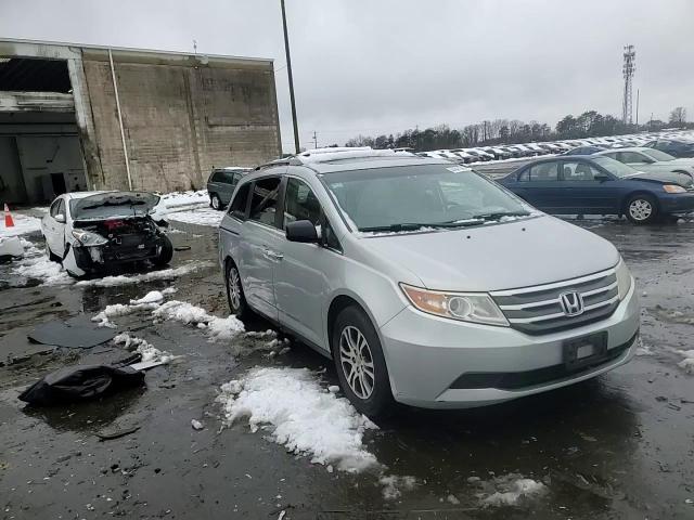 2012 Honda Odyssey - Image 12