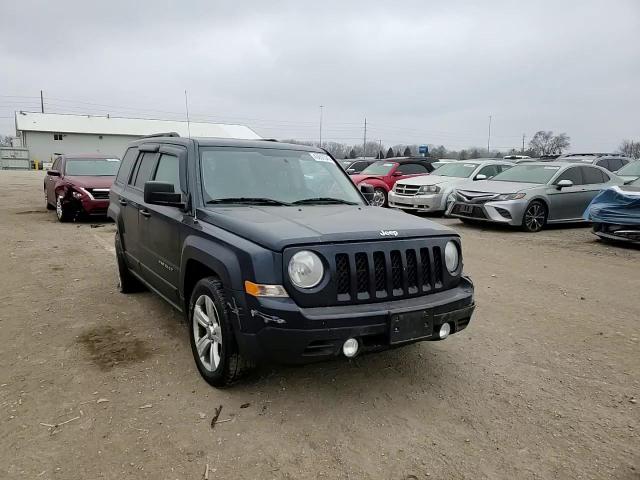 2013 Jeep Liberty (Patriot) - Image 11