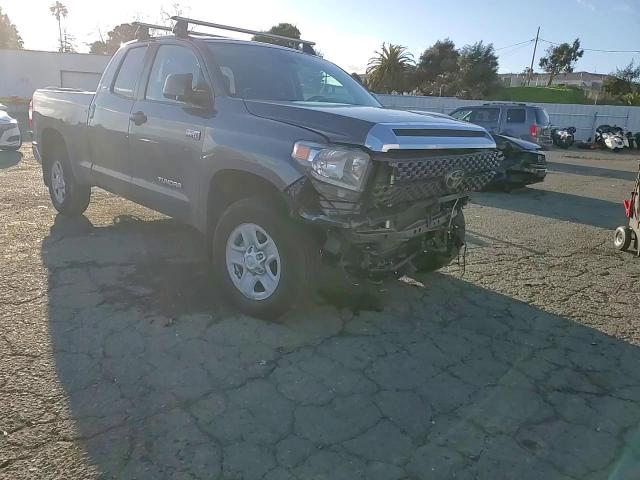 2020 Toyota Tundra - Image 11