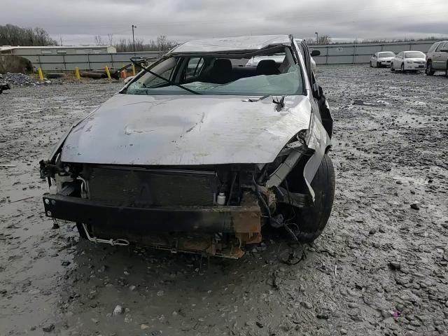 2012 Nissan Altima - Image 10
