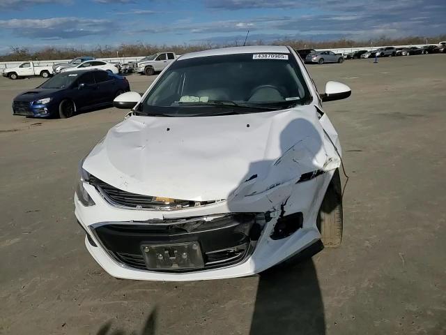 2020 Chevrolet Sonic - Image 10