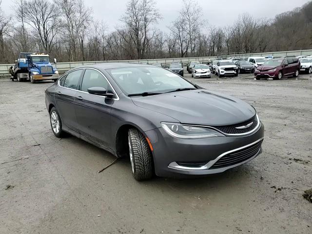 2015 Chrysler 200 - Image 11