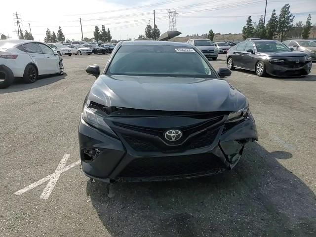 2022 Toyota Camry - Image 10