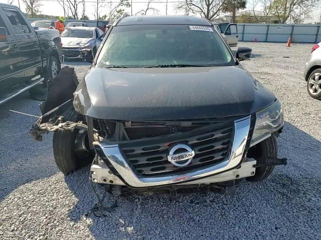 2017 Nissan Pathfinder - Image 12
