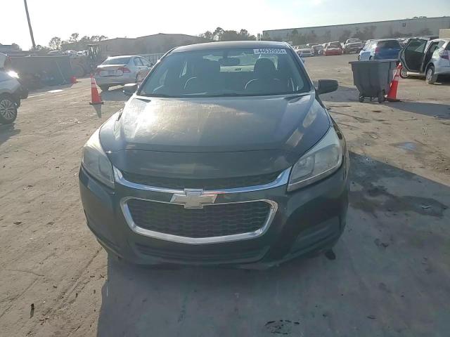 2016 Chevrolet Malibu - Image 13