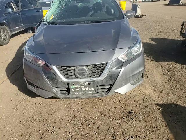 2021 Nissan Versa - Image 10