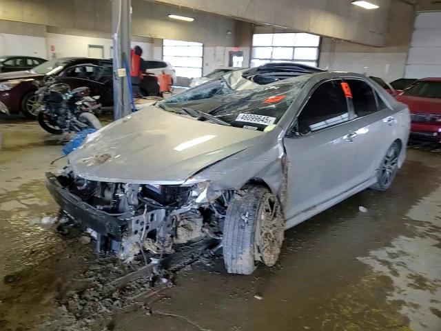2012 Toyota Camry - Image 11