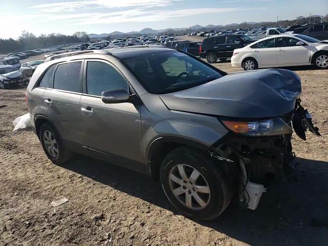 2011 Kia Sorento - Image 12
