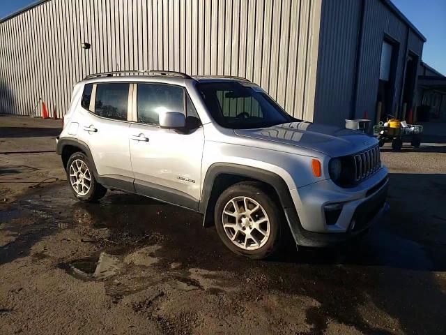 2019 Jeep Renegade - Image 14