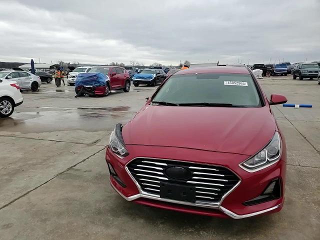 2018 Hyundai Sonata - Image 13
