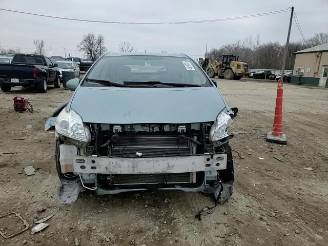 2015 Toyota Prius - Image 11
